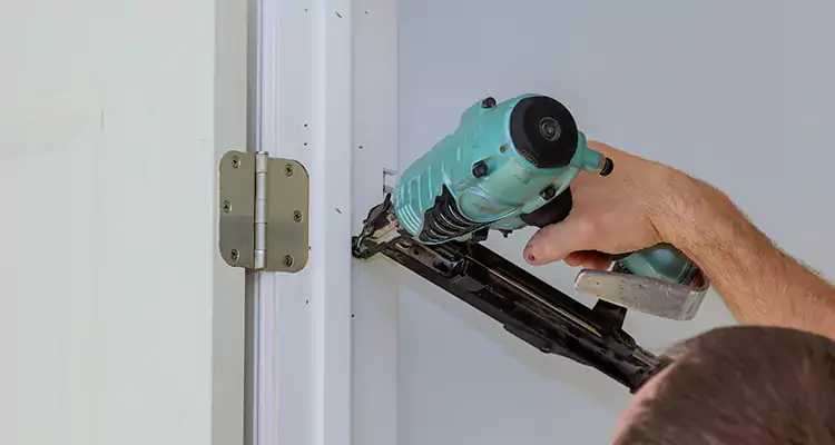 Interior Door Repair Services Near Me in Oak Ridge, FL