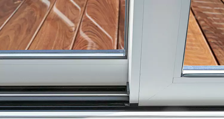 Patio Door Stuck at the Bottom in Oak Ridge, FL