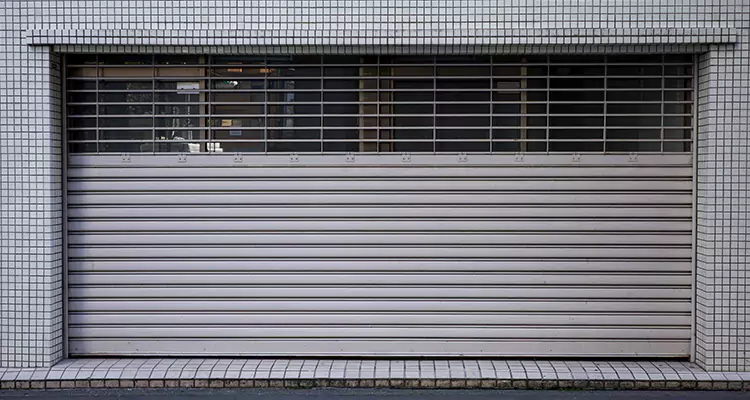 Steel Roll Up Door Repair in Oak Ridge, FL