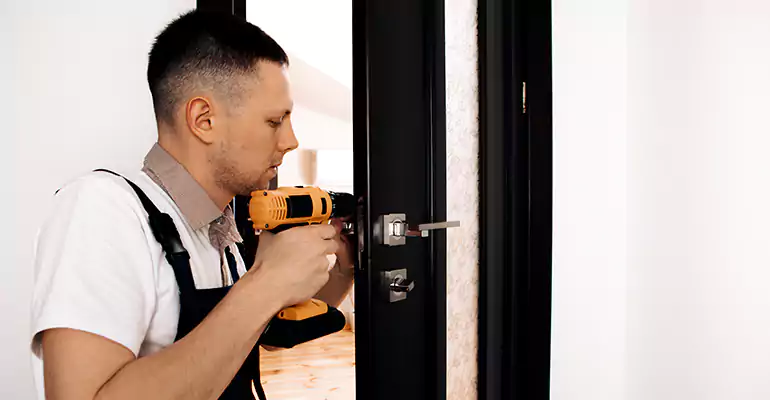 Aluminum Storefront Doors Repair in Oak Ridge, FL