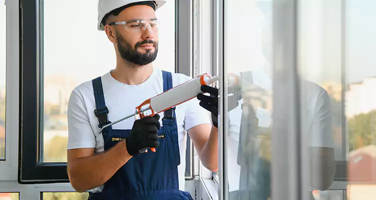 Window Frame Repair in Oak Ridge, FL