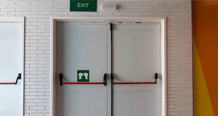 Commercial Emergency Exit Door Repairs in Oak Ridge, FL