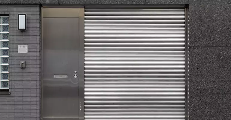 Industrial Roller Door Repair Service in Oak Ridge, FL