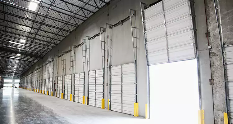 Industrial Roller Door Repair Prices in Oak Ridge, FL