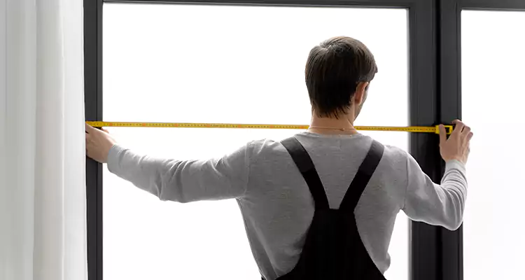 Retractable Deck Screens Repair in Oak Ridge, FL