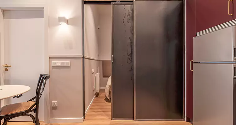 Adjust Pella Sliding Doors Not Moving in Oak Ridge, FL