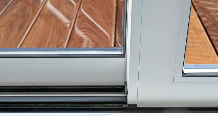 Sliding Pocket Door Repair in Oak Ridge, FL